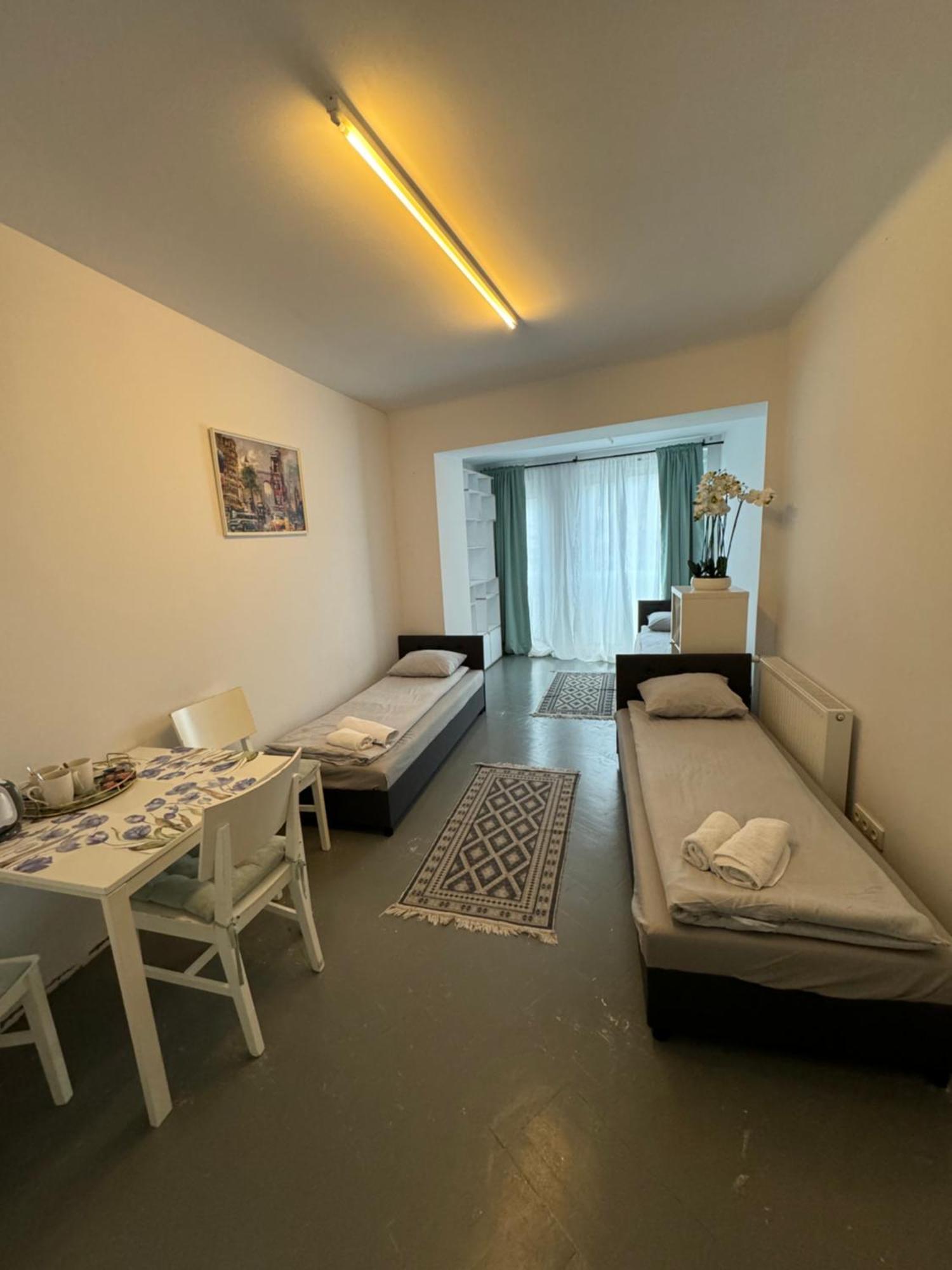 Esa Home Warszawa Exteriör bild